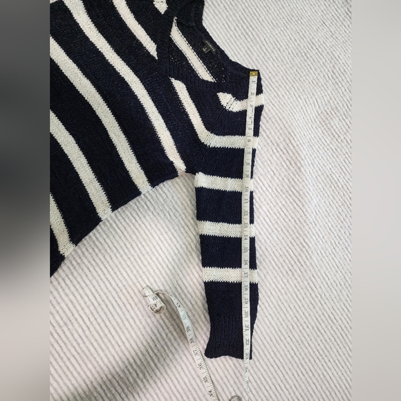 Talbots Sweater - Picture 6 of 6